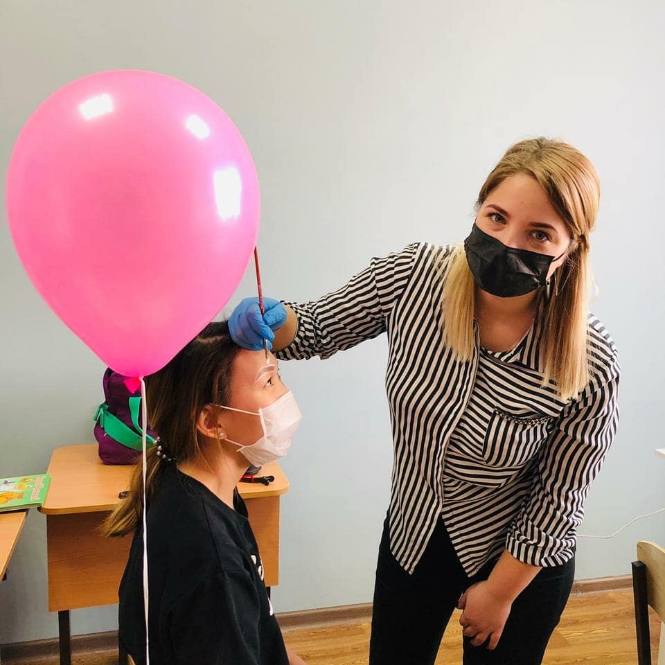 В Волгограде День красоты прошел в отделении детской онкологии