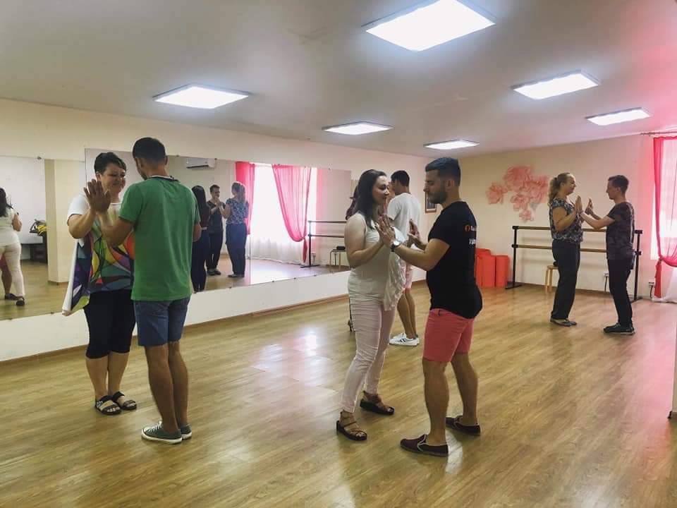 В Сочи прошел танцевальный мастер-класс для мам особенных детей