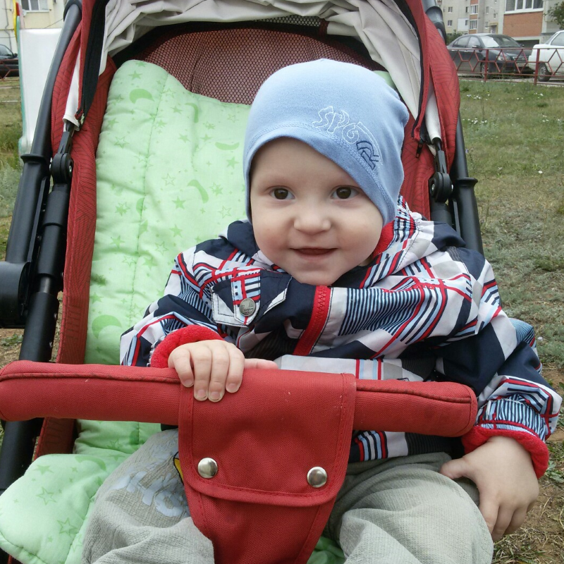 Паша Симонов