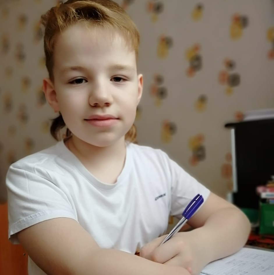 Илья Макарычев