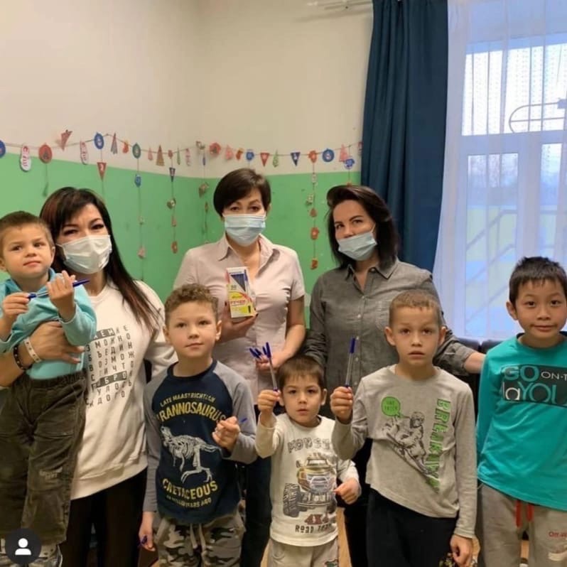 Волонтеры Ульяновска навестили детей из социально-реабилитационного центра