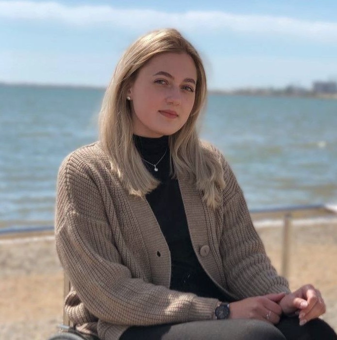 Алина Новоковская