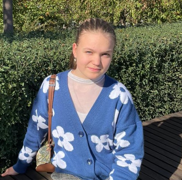 Лиза Кондакова
