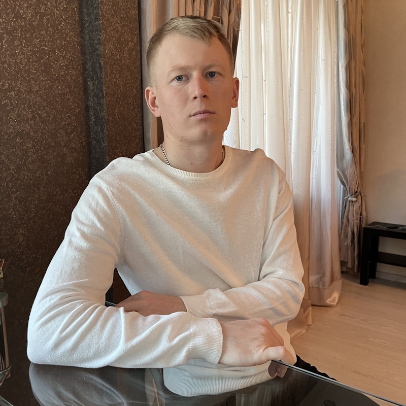 Александр Устинов