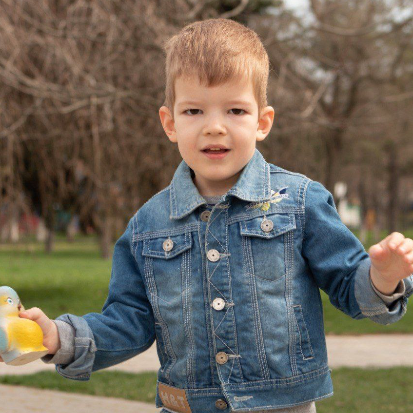 Илья Оболонский