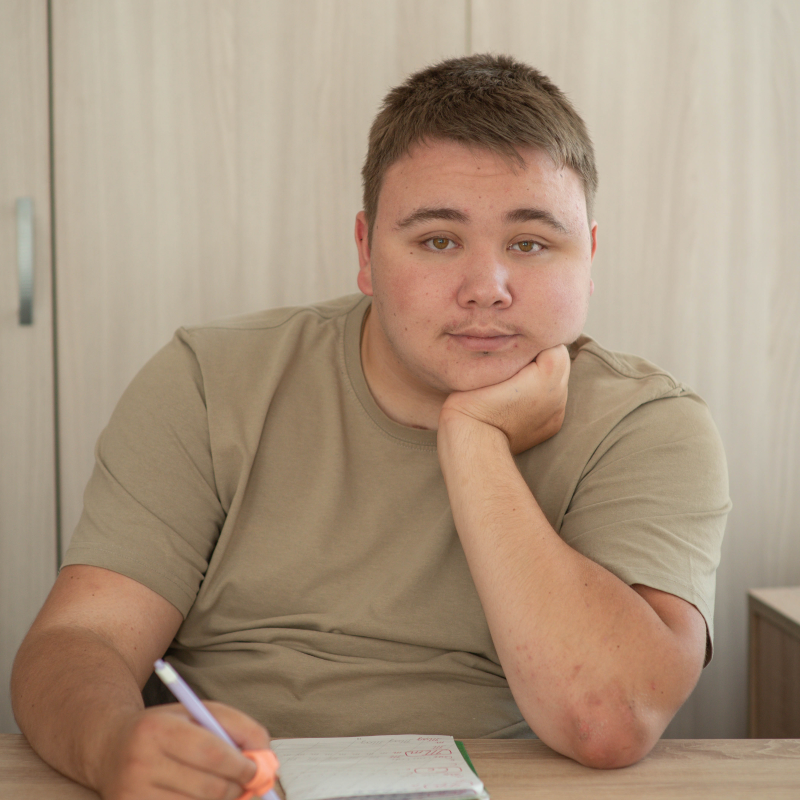 Вячеслав Толстоухов