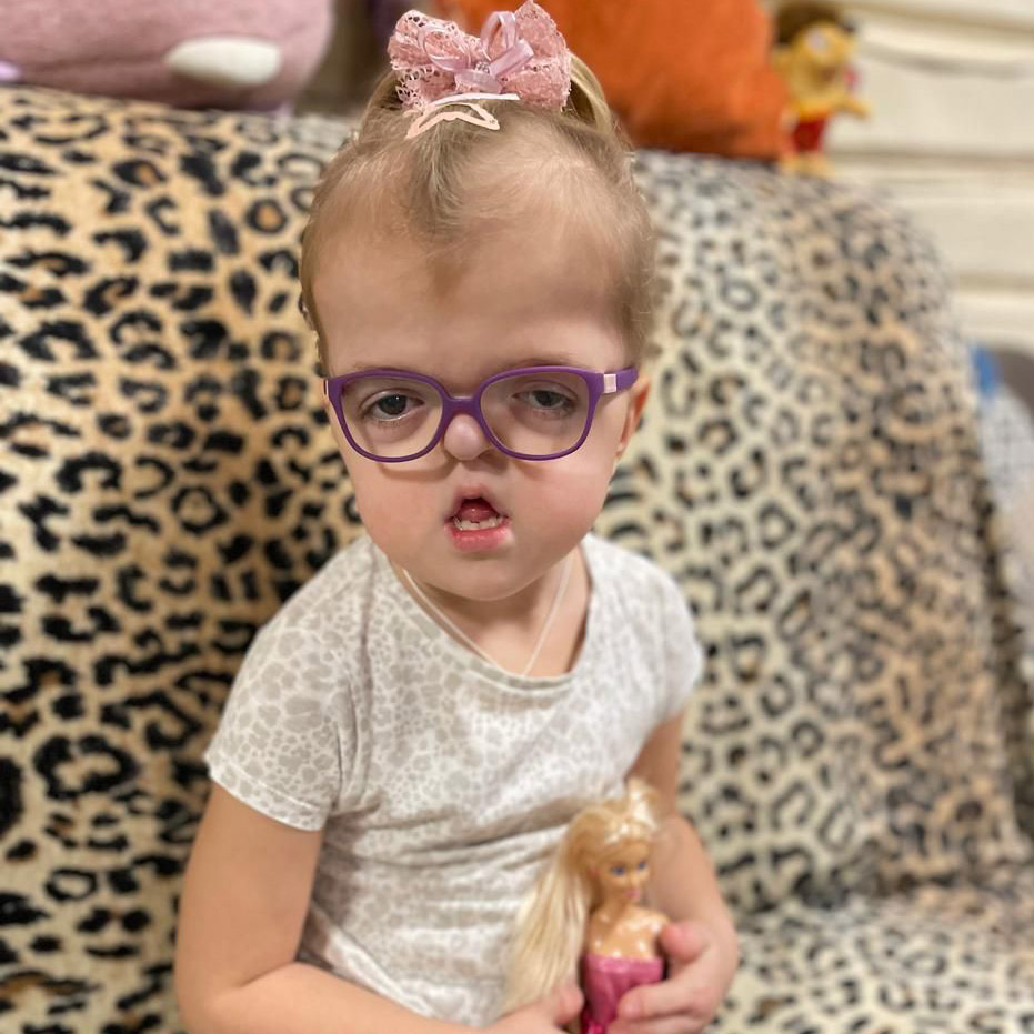 Арина Царева