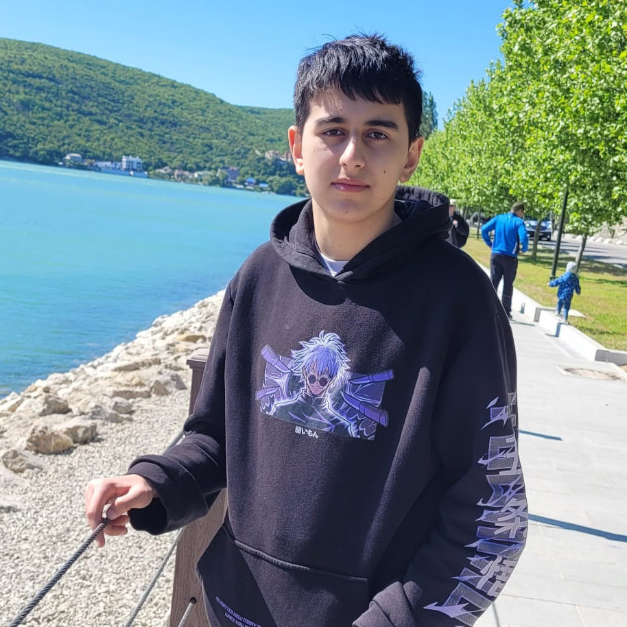 Альберт Егиазарян